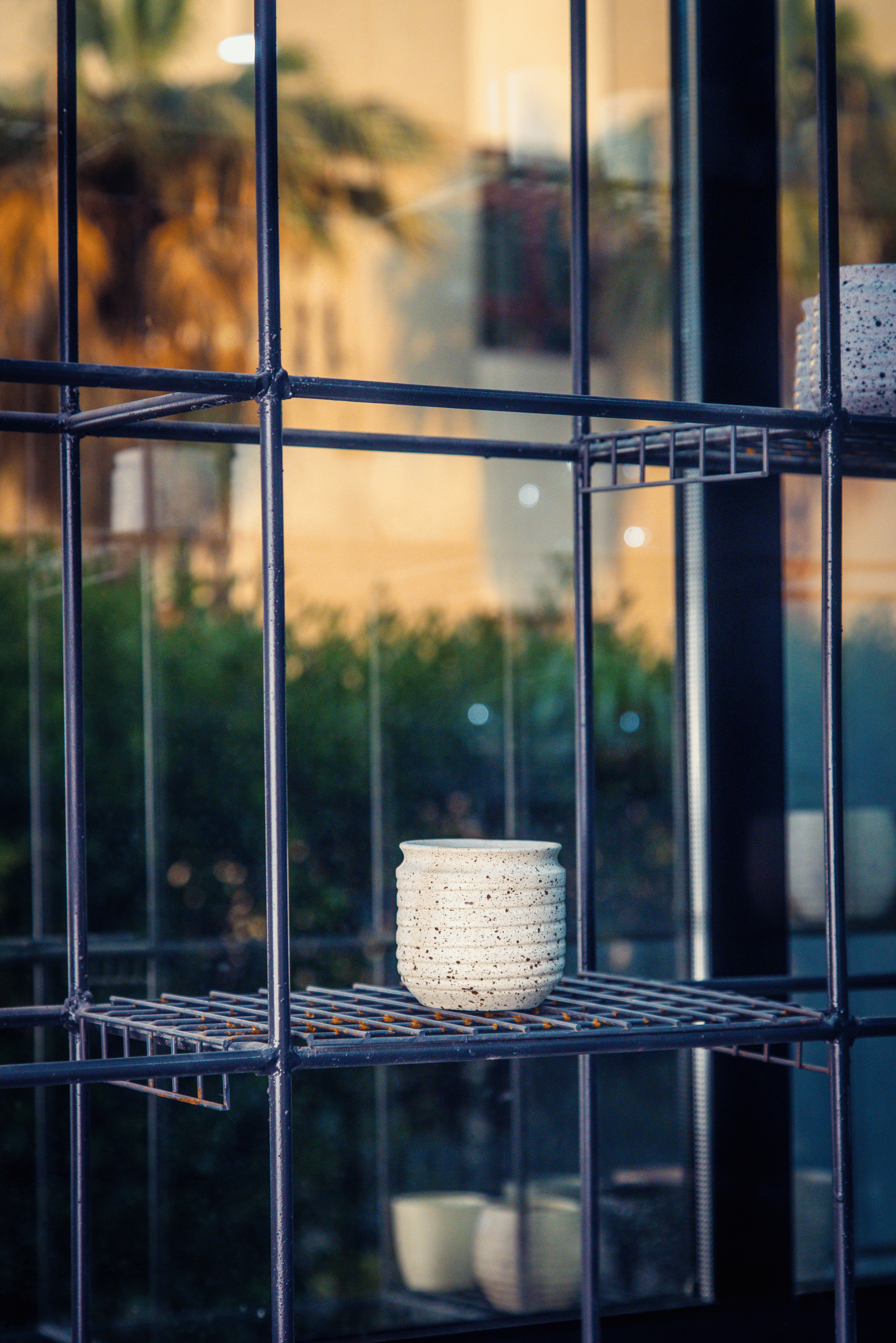 Small Table Pot