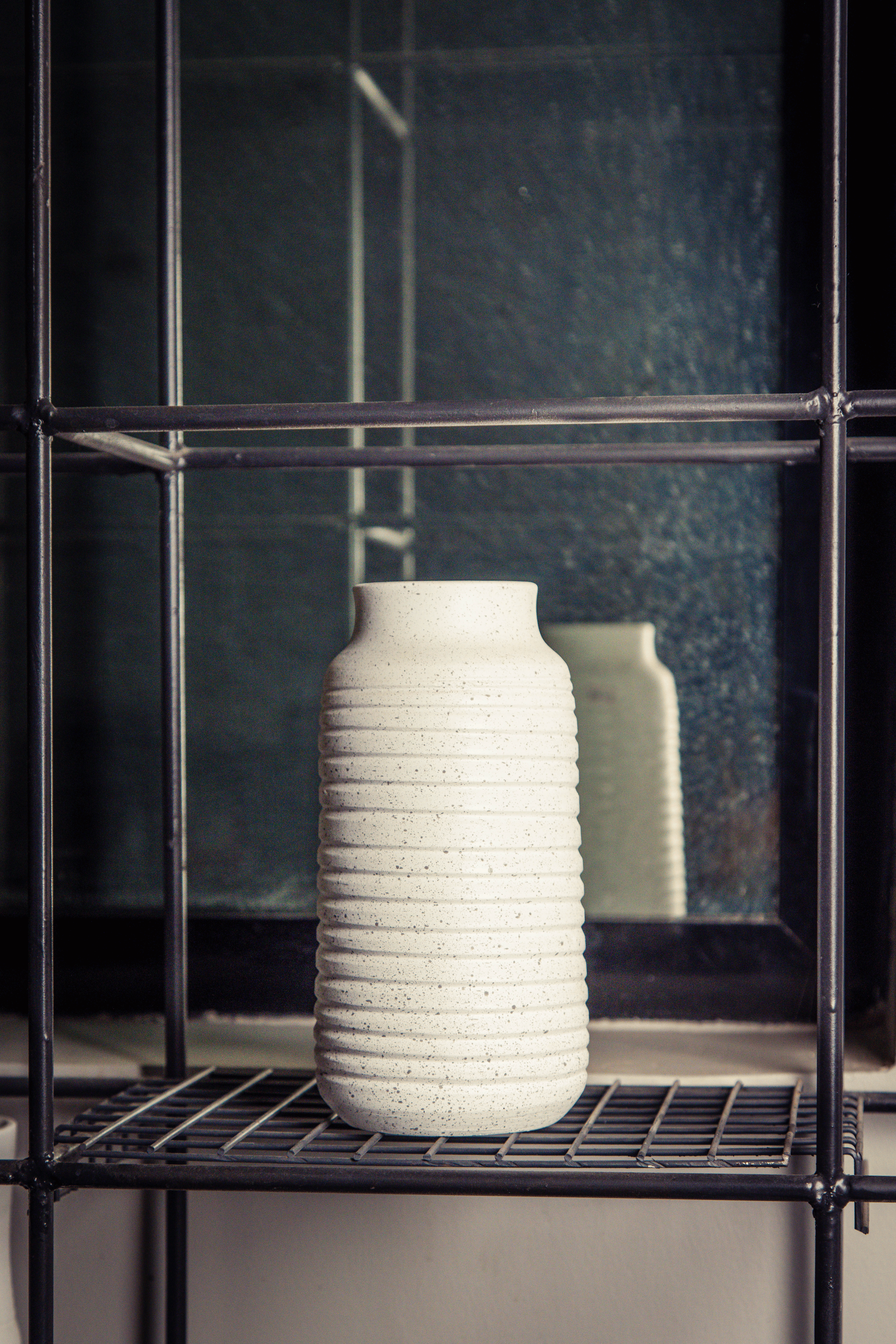 Small Table Pot