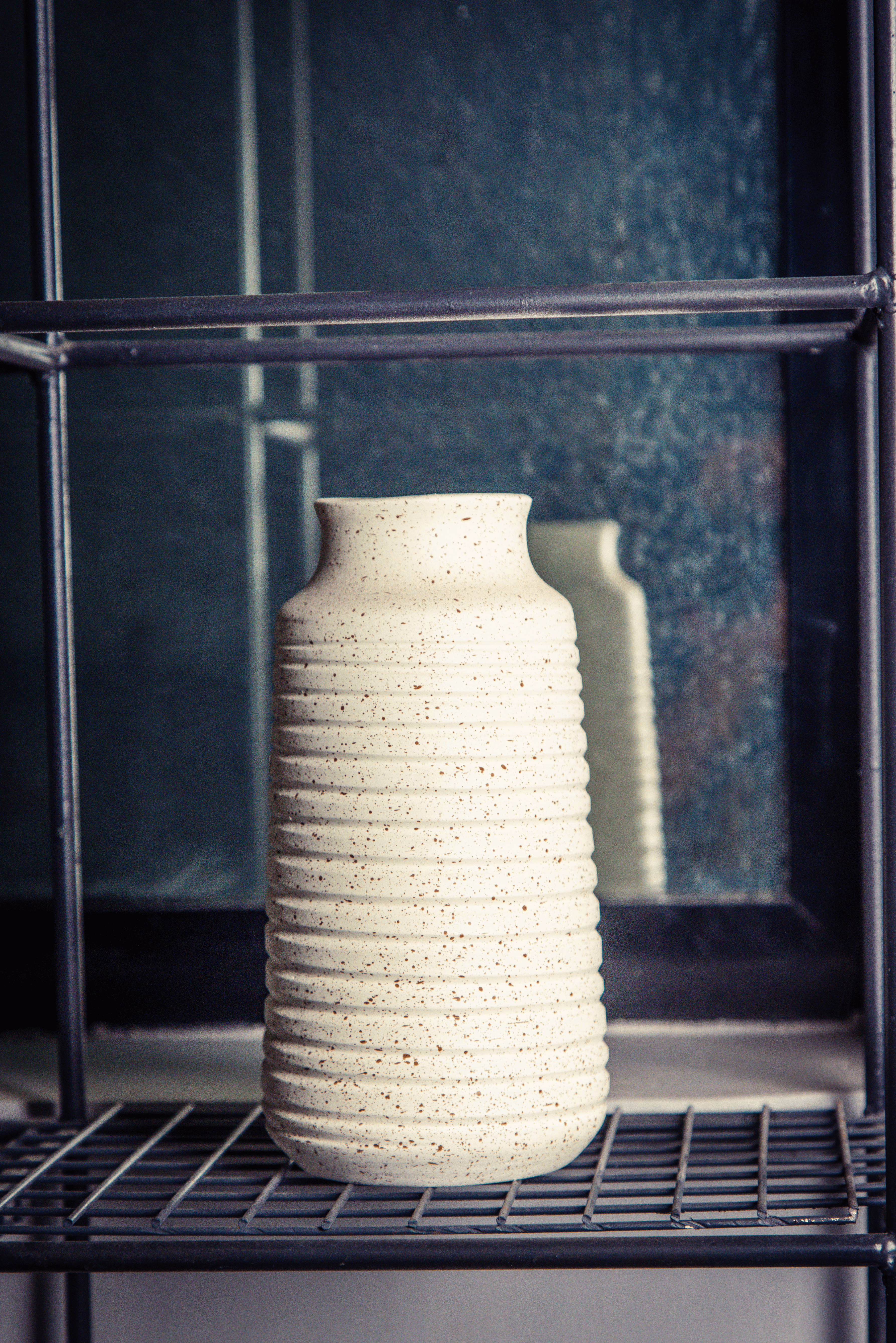 Small Table Pot